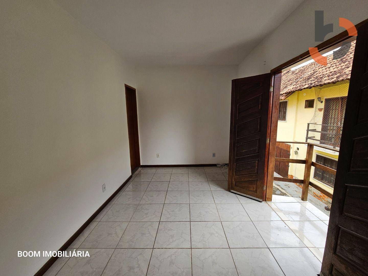 Casa à venda com 3 quartos, 83m² - Foto 25