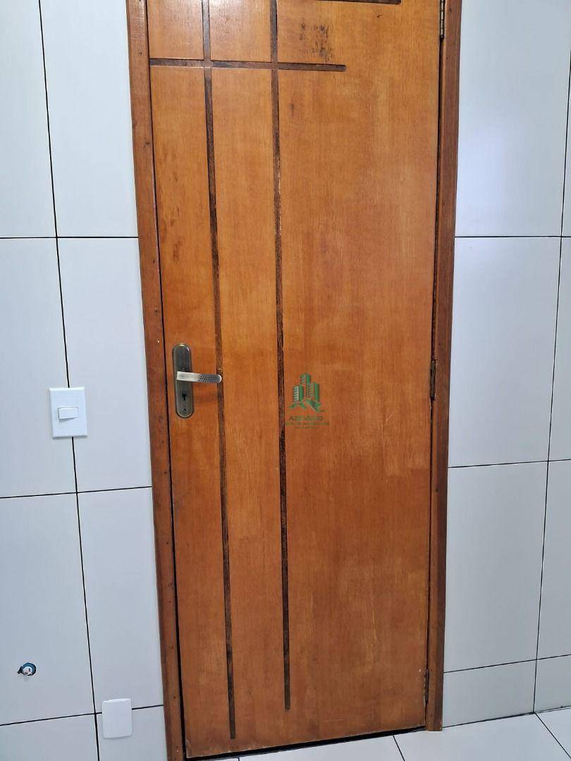 Sobrado à venda com 3 quartos, 160m² - Foto 8