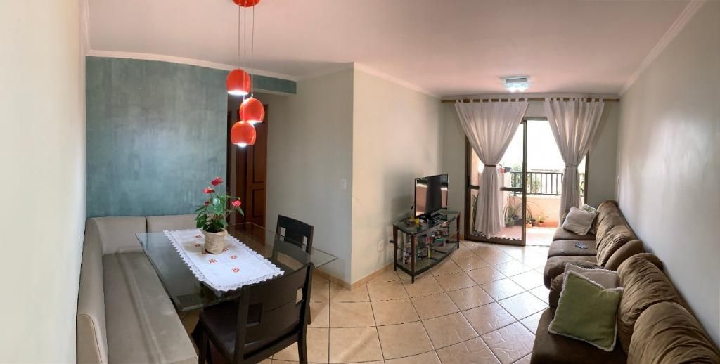 Apartamento à venda com 3 quartos, 90m² - Foto 2