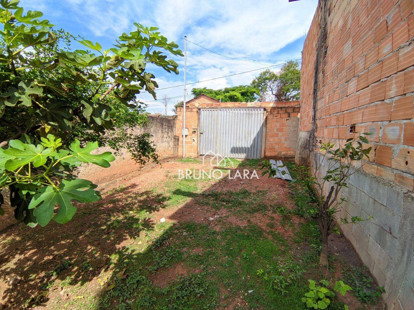 Casa à venda com 2 quartos, 100m² - Foto 20