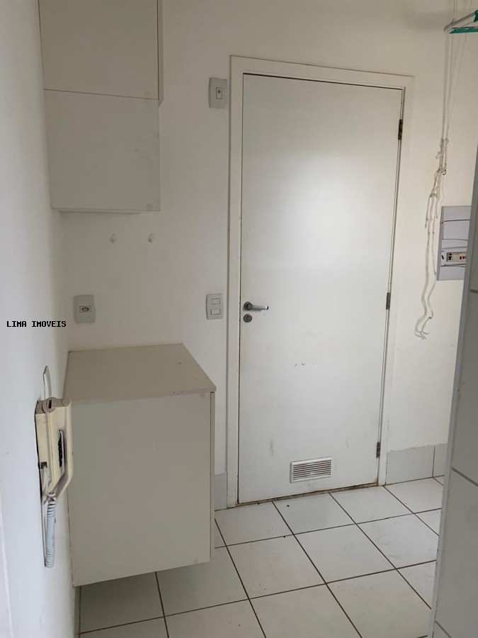 Apartamento para alugar com 3 quartos, 125m² - Foto 20