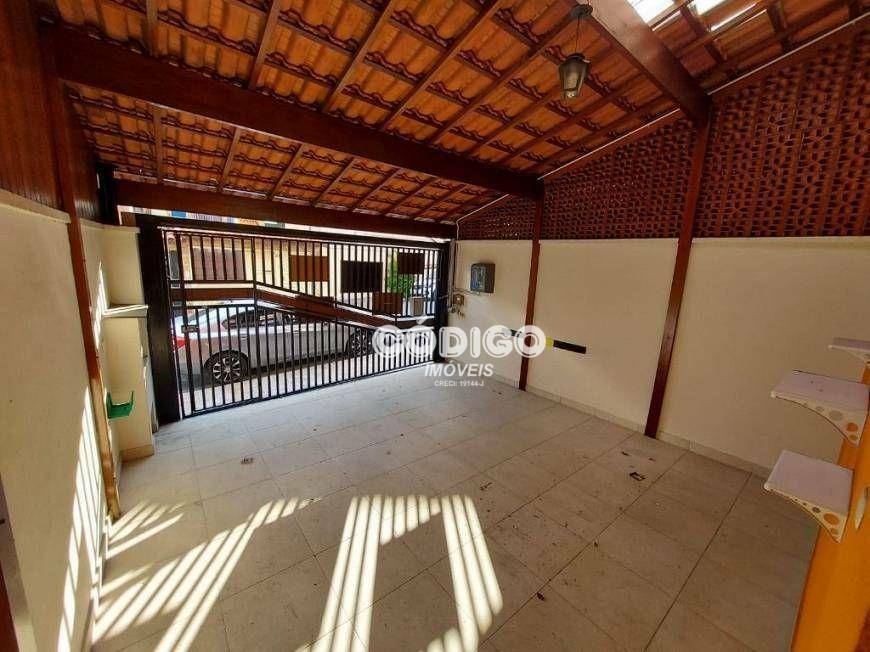 Sobrado à venda com 3 quartos, 155m² - Foto 2