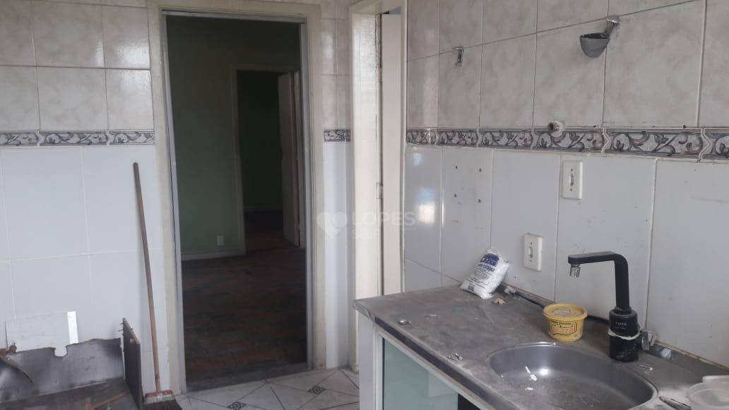 Sobrado à venda com 3 quartos, 90m² - Foto 4