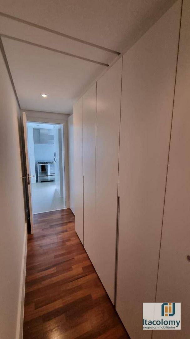 Apartamento à venda com 3 quartos, 253m² - Foto 6