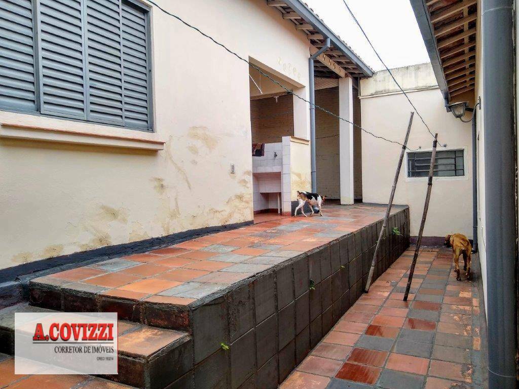 Casa à venda e aluguel com 3 quartos, 179m² - Foto 19