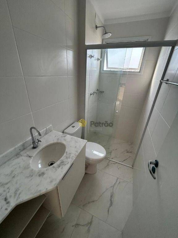 Apartamento à venda e aluguel com 2 quartos, 55m² - Foto 4