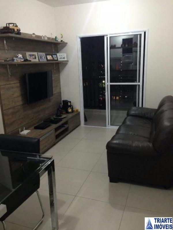 Apartamento à venda com 3 quartos, 65m² - Foto 1