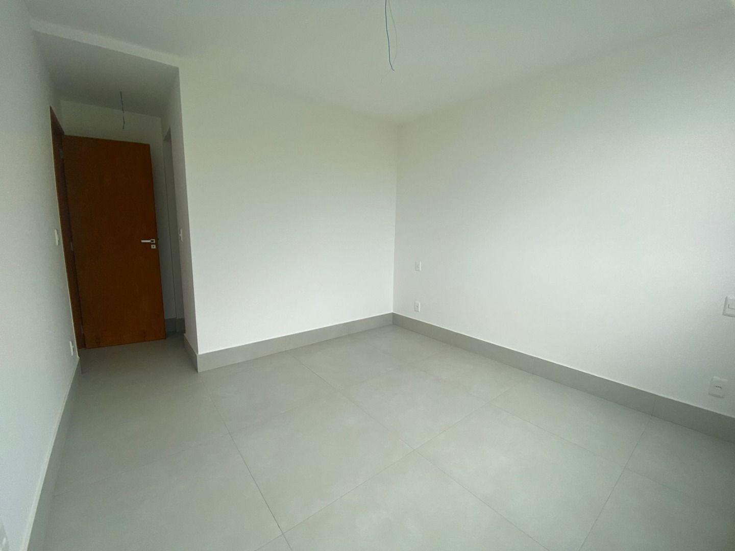 Apartamento à venda com 3 quartos, 94m² - Foto 10