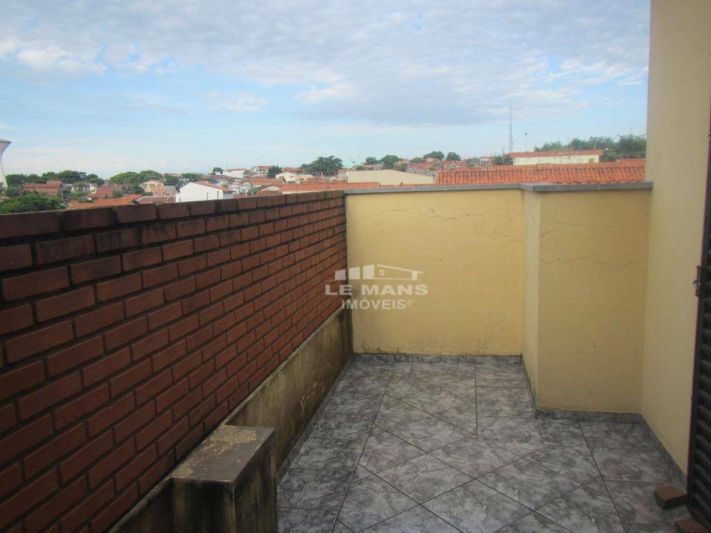 Casa à venda com 3 quartos, 200m² - Foto 17