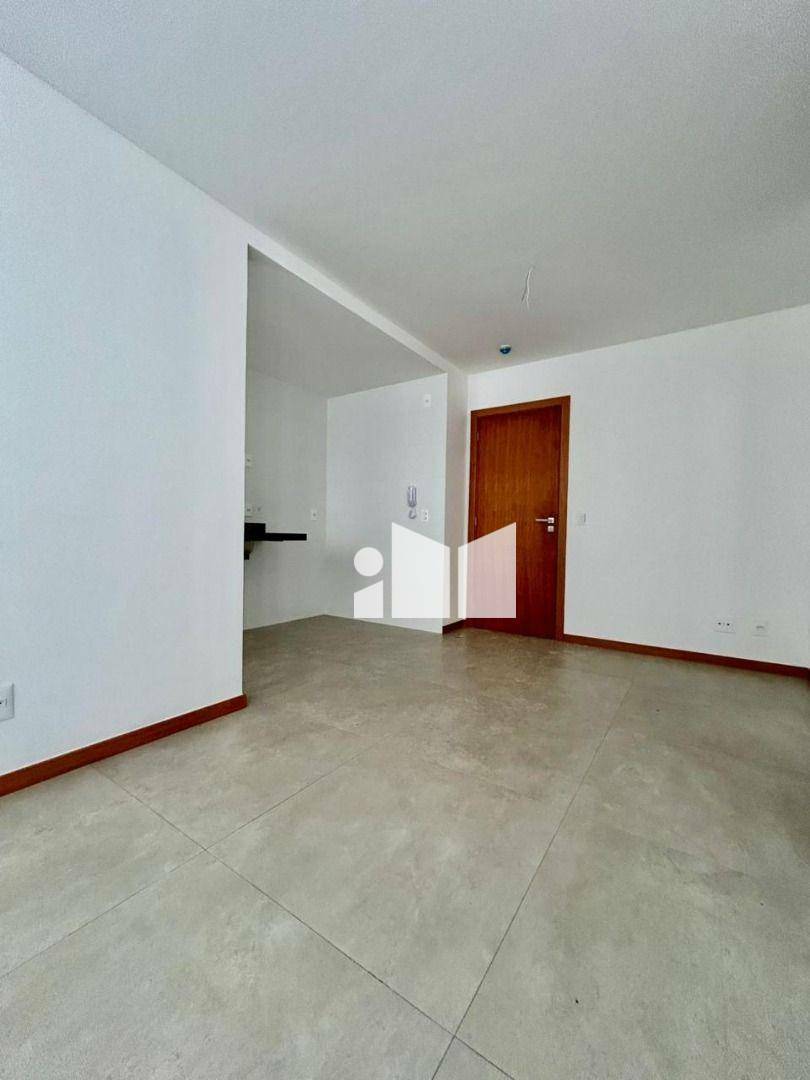 Apartamento à venda com 2 quartos, 65m² - Foto 7