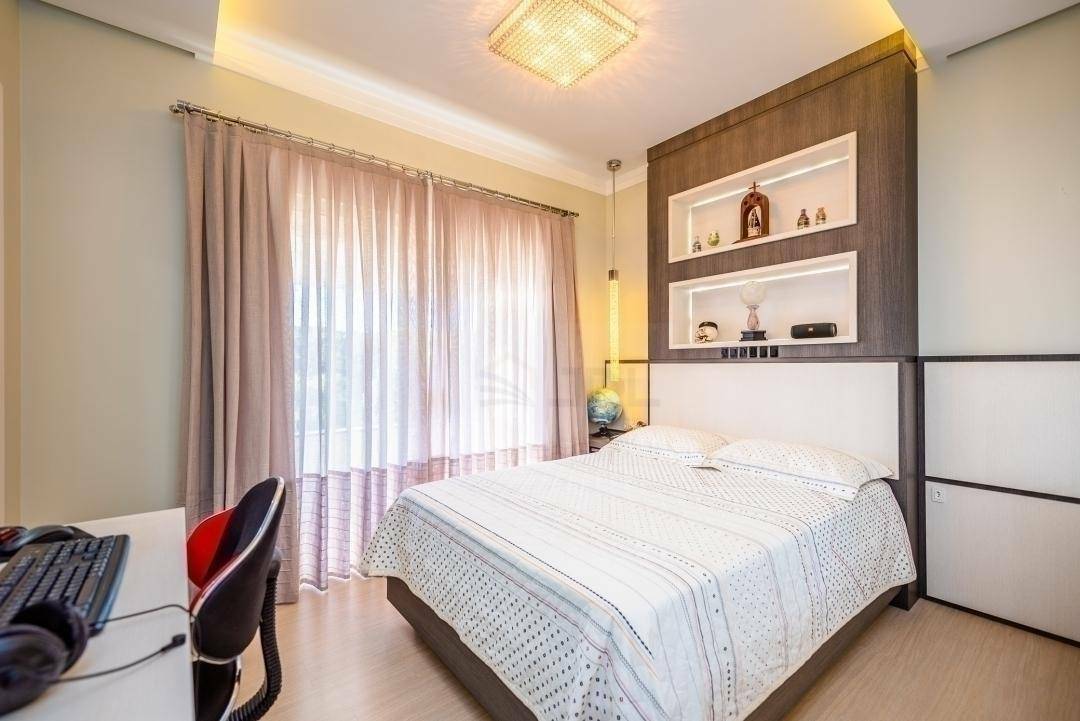 Casa de Condomínio à venda com 5 quartos, 571m² - Foto 9