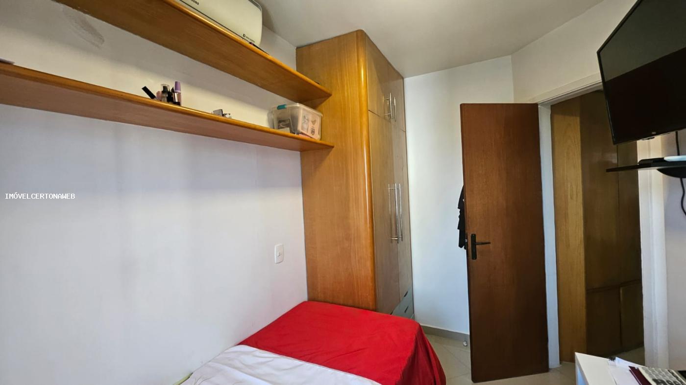 Apartamento à venda com 3 quartos, 80m² - Foto 6