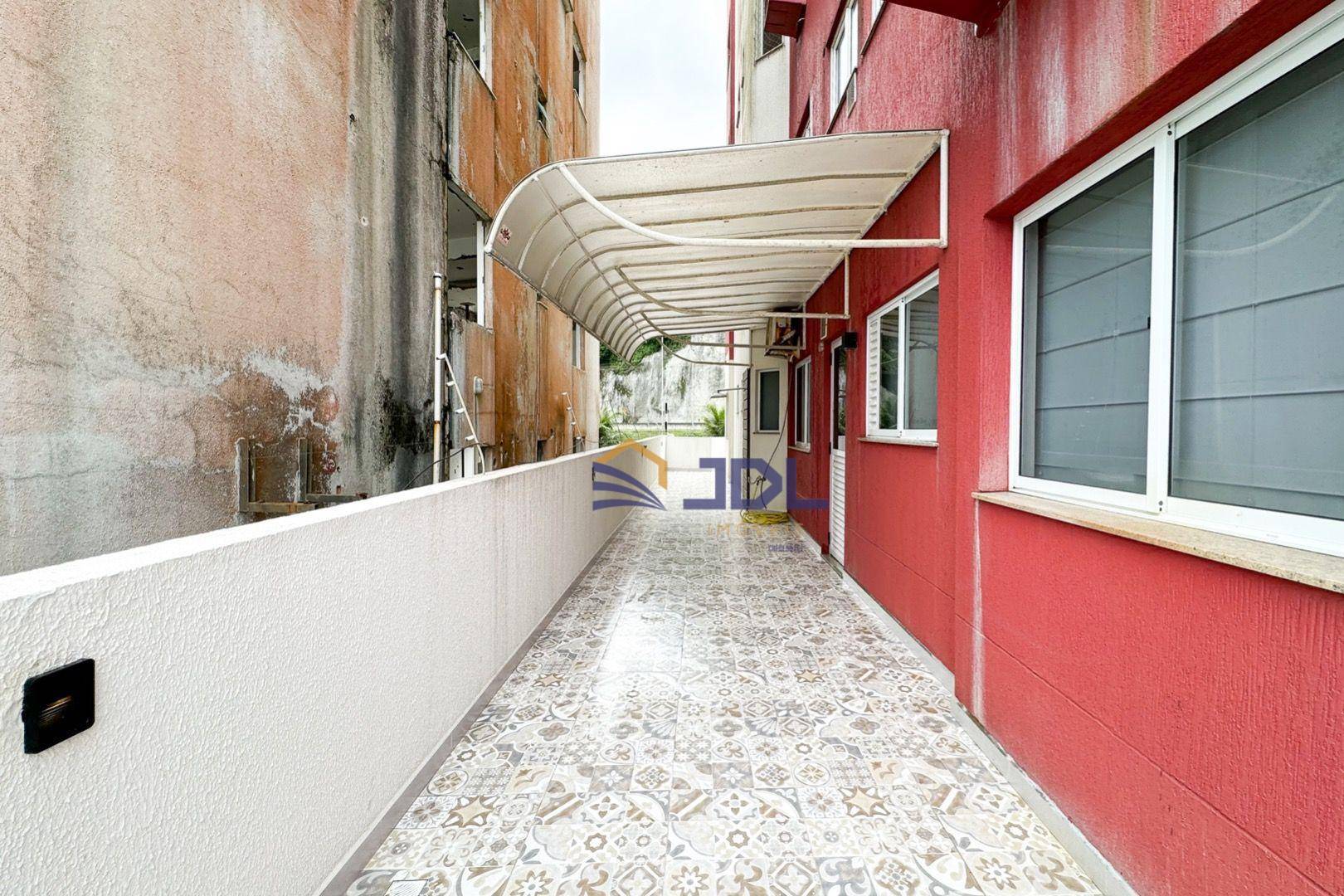 Apartamento à venda com 3 quartos, 180m² - Foto 10