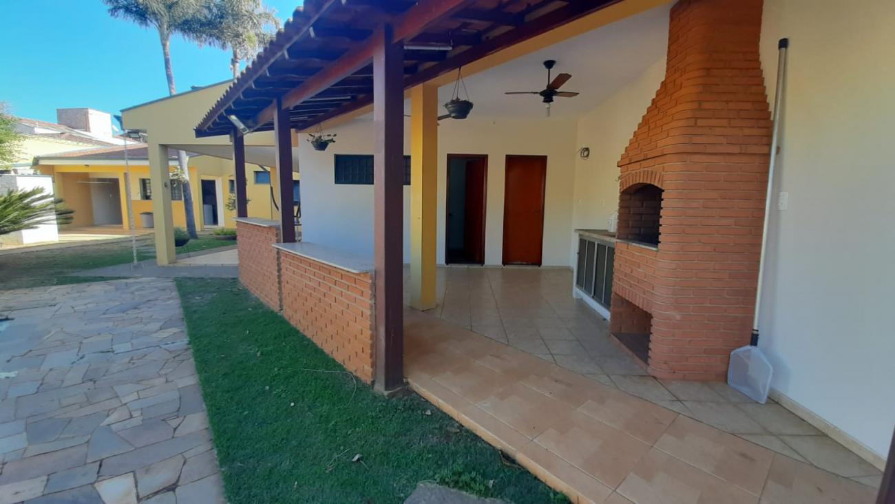 Casa à venda com 5 quartos, 300m² - Foto 9