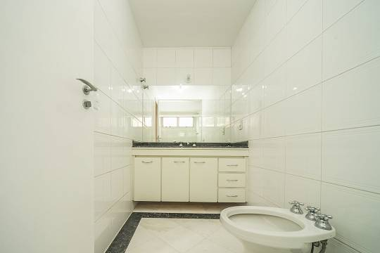 Apartamento à venda com 4 quartos, 157m² - Foto 6