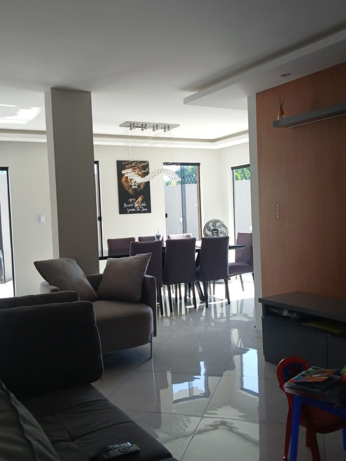 Casa de Condomínio à venda com 4 quartos, 300m² - Foto 17