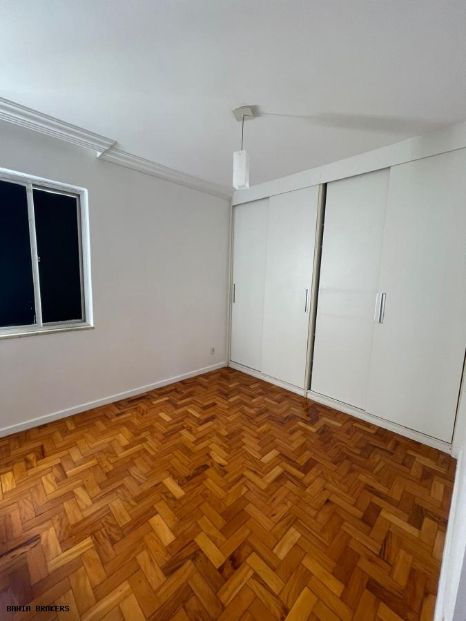 Apartamento à venda com 4 quartos, 143m² - Foto 3