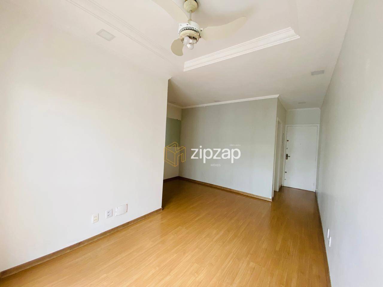 Apartamento para alugar com 3 quartos, 81m² - Foto 3