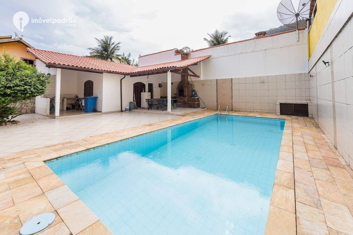 Casa de Condomínio à venda com 5 quartos, 450m² - Foto 9