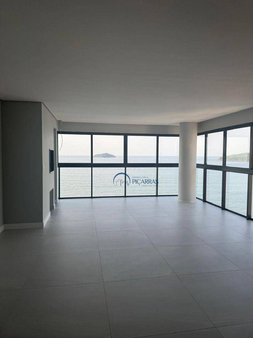 Apartamento à venda com 3 quartos, 140m² - Foto 4