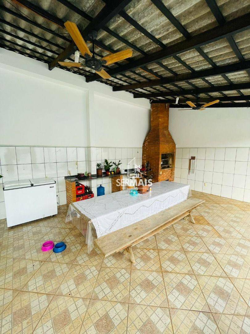 Casa à venda com 3 quartos, 200m² - Foto 8