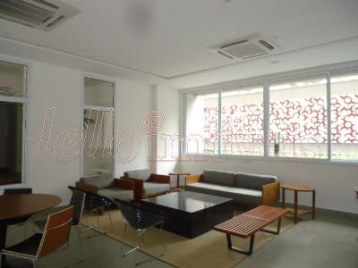 Apartamento para alugar com 1 quarto, 39m² - Foto 16