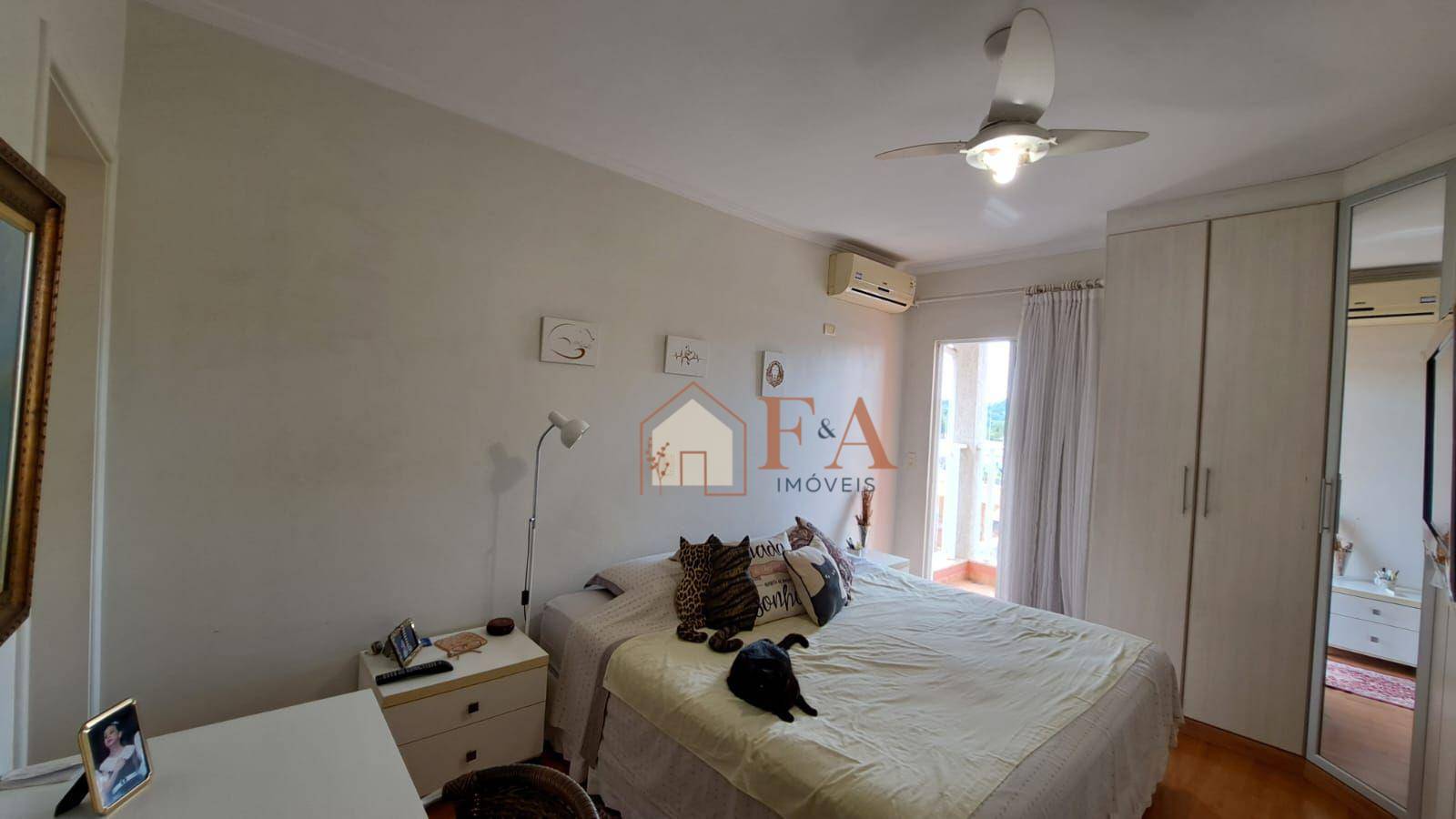 Casa de Condomínio à venda com 3 quartos, 180m² - Foto 13