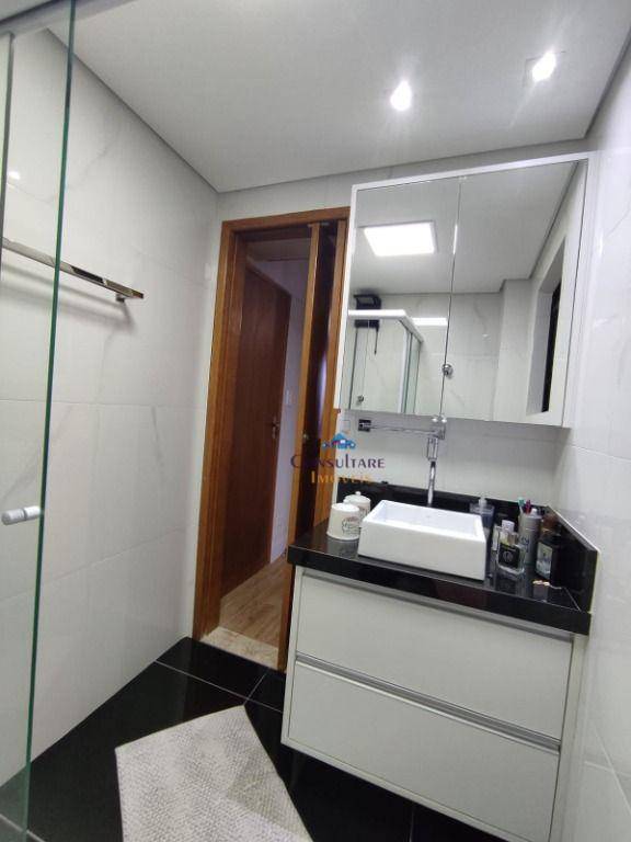 Apartamento à venda com 3 quartos, 140m² - Foto 15