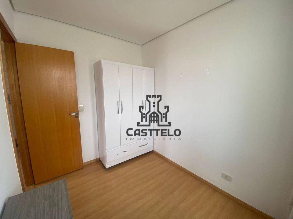 Apartamento à venda com 2 quartos, 64m² - Foto 4