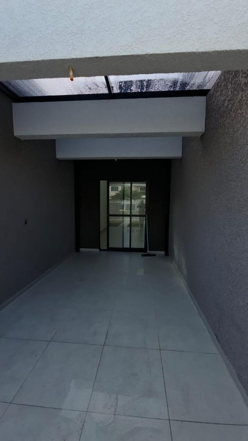 Casa à venda com 3 quartos, 71m² - Foto 3