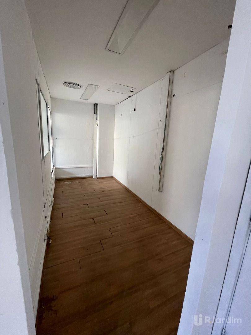 Prédio Inteiro para alugar, 287m² - Foto 2