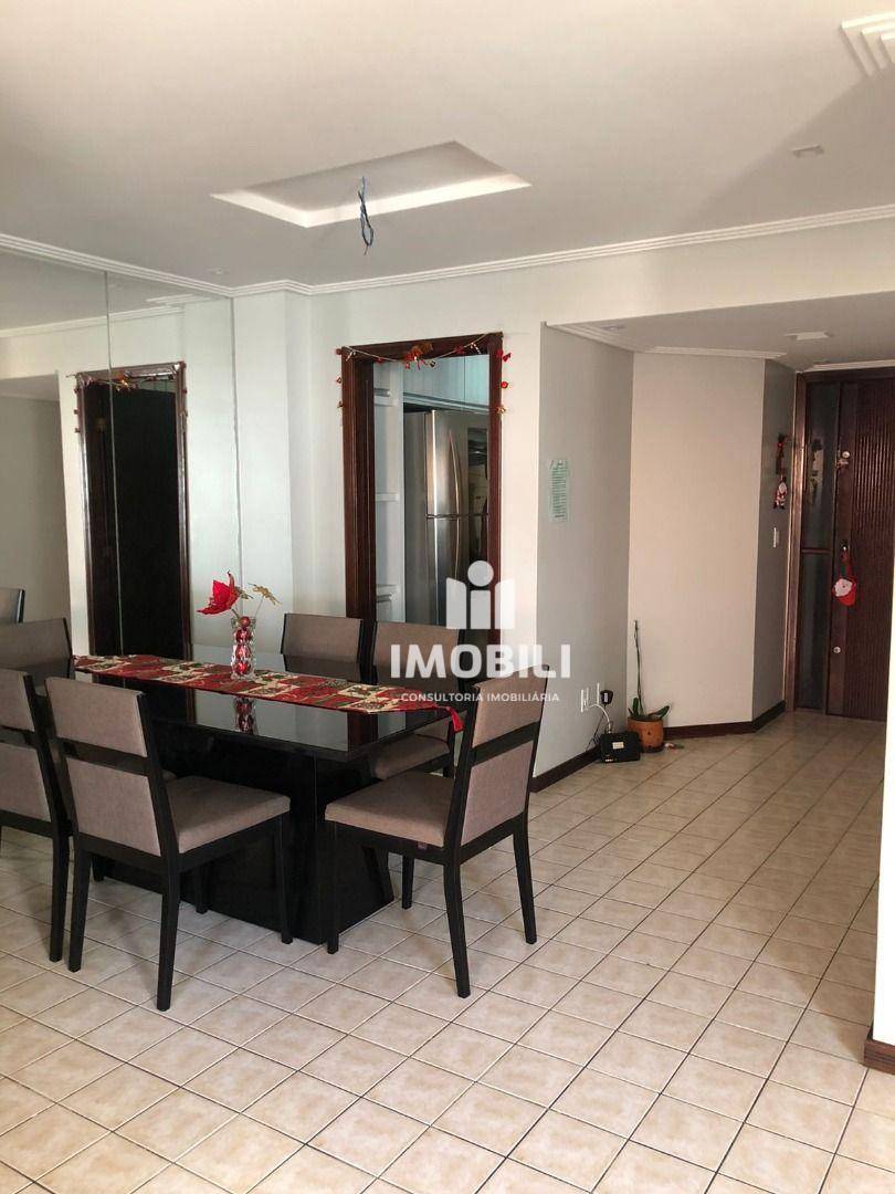 Apartamento à venda com 3 quartos, 115m² - Foto 9