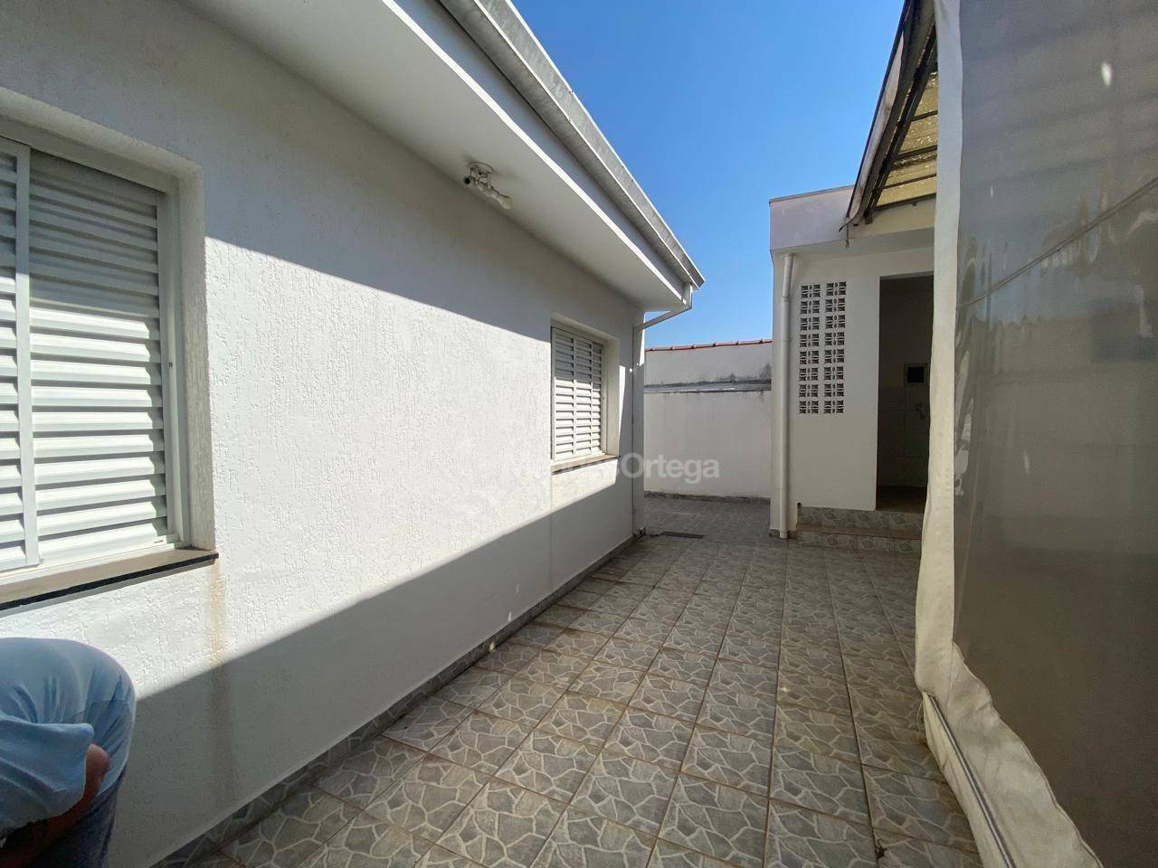 Casa à venda com 3 quartos, 238m² - Foto 20