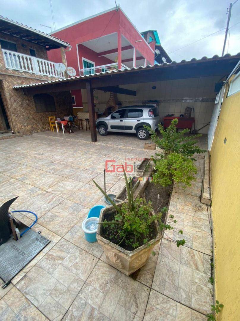 Casa à venda com 3 quartos, 300m² - Foto 25