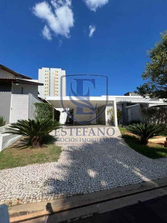 Casa para alugar com 2 quartos, 570m² - Foto 1