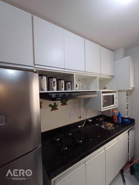 Apartamento à venda com 2 quartos, 45m² - Foto 5