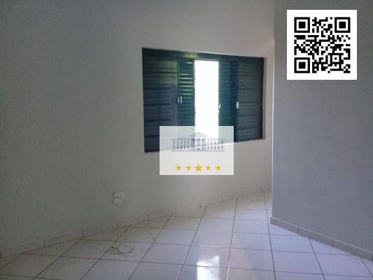 Casa à venda com 3 quartos, 270m² - Foto 11