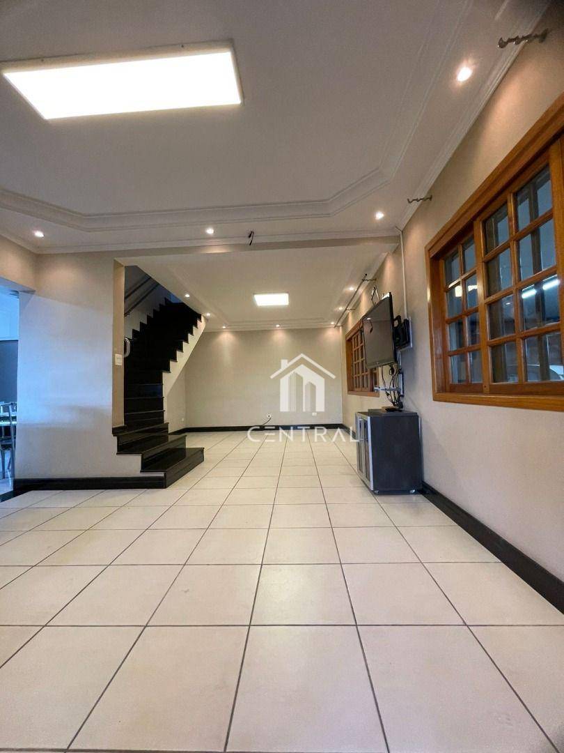 Sobrado, 3 quartos, 275 m² - Foto 4