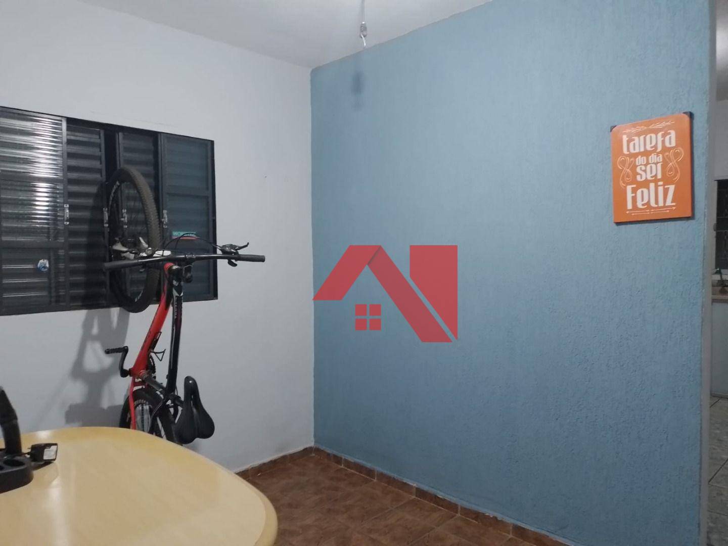 Casa à venda com 2 quartos, 100m² - Foto 12