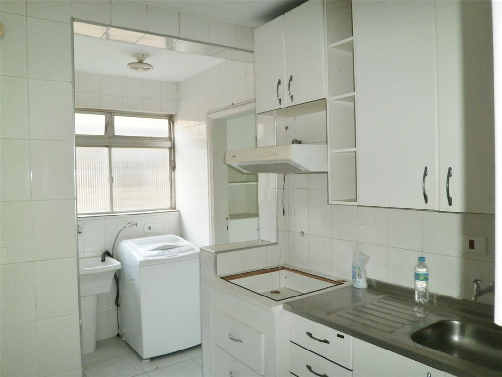 Apartamento à venda com 2 quartos, 64m² - Foto 16