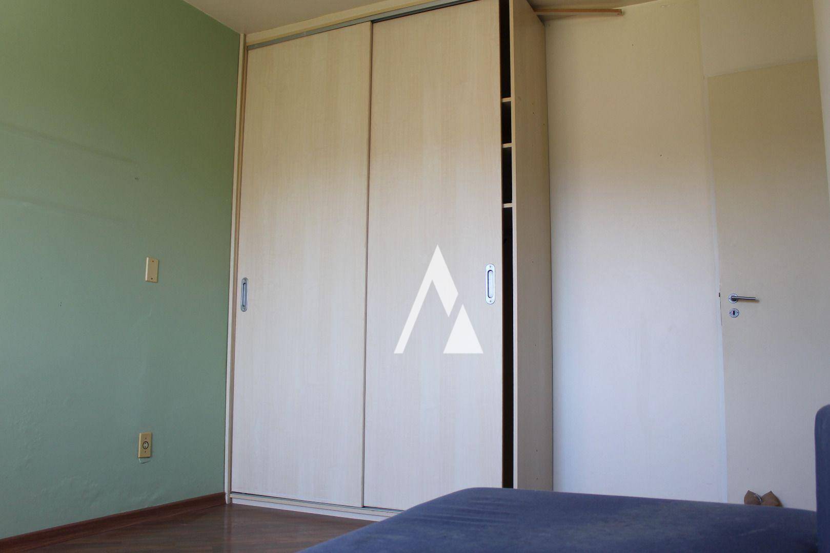 Apartamento à venda com 2 quartos, 84m² - Foto 35