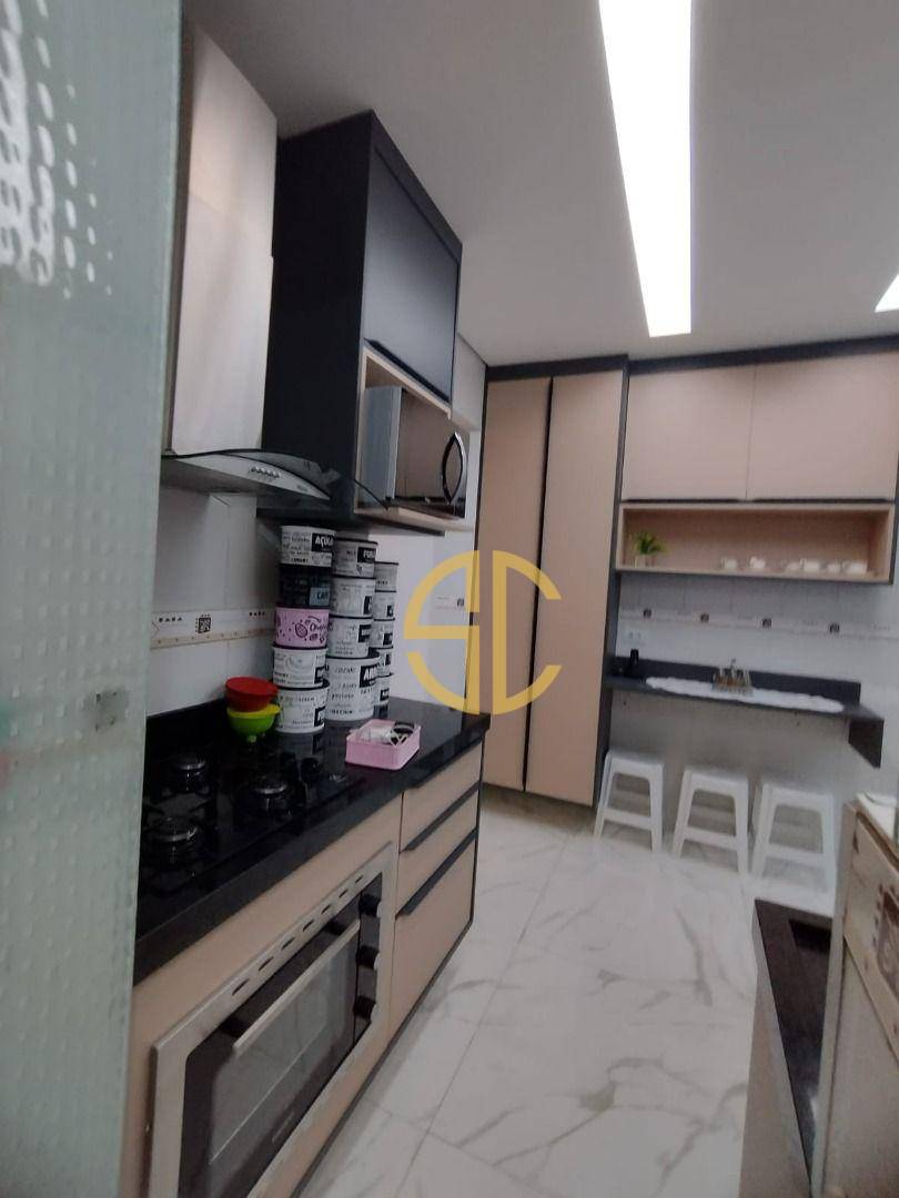 Apartamento à venda com 3 quartos, 130m² - Foto 10