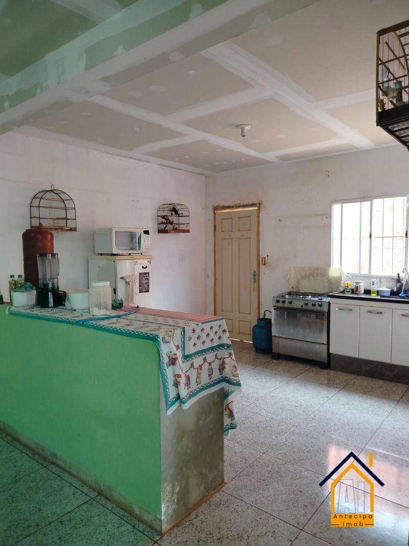 Chácara à venda com 3 quartos, 300m² - Foto 6