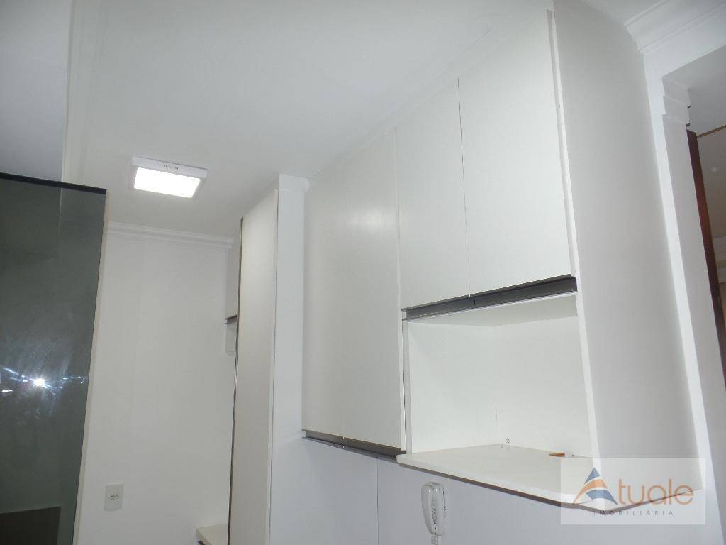 Apartamento para alugar com 2 quartos, 55m² - Foto 10