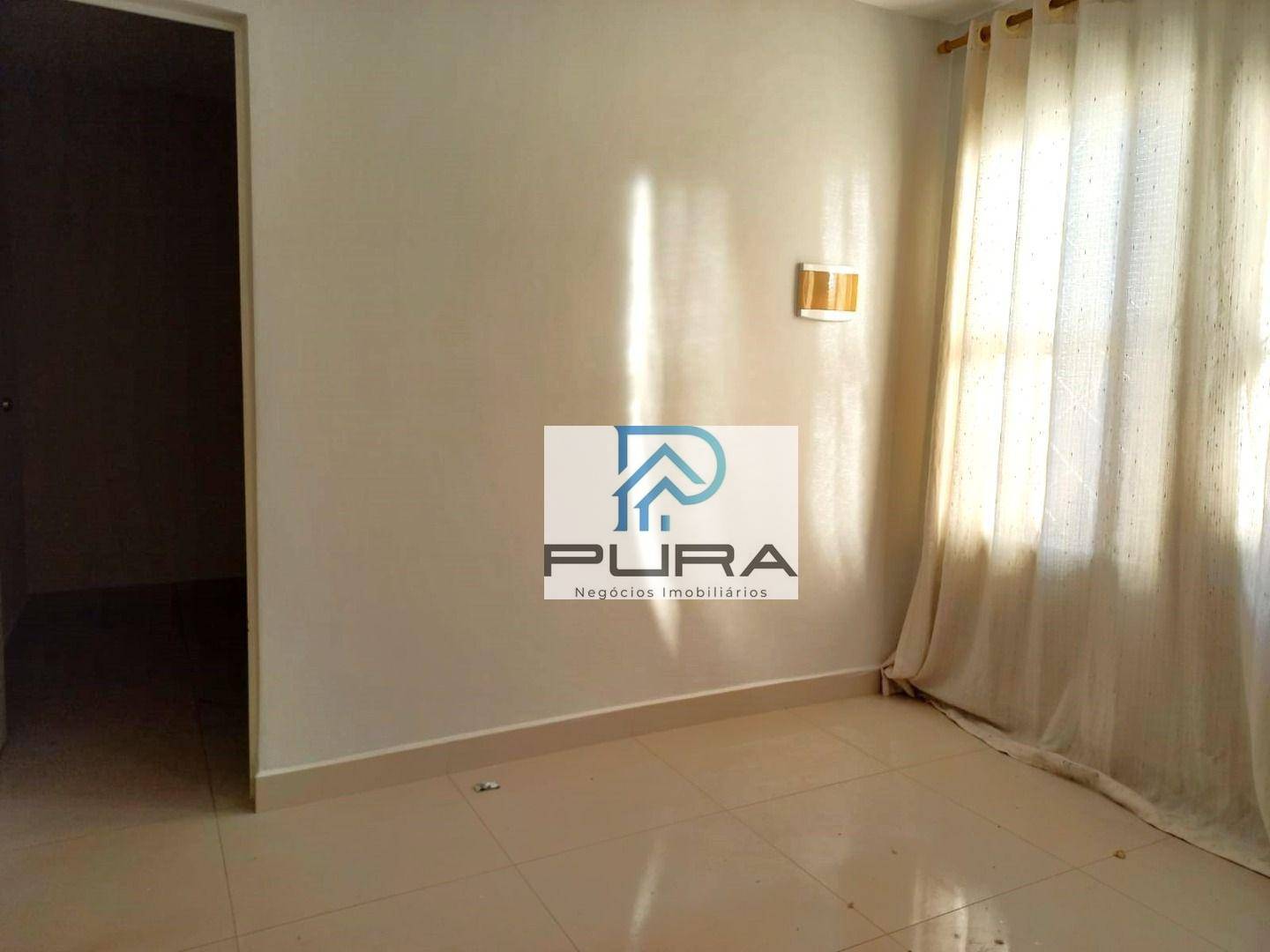 Casa à venda com 3 quartos, 70m² - Foto 5