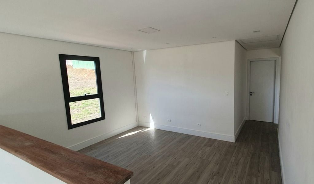 Casa à venda com 3 quartos, 300m² - Foto 15