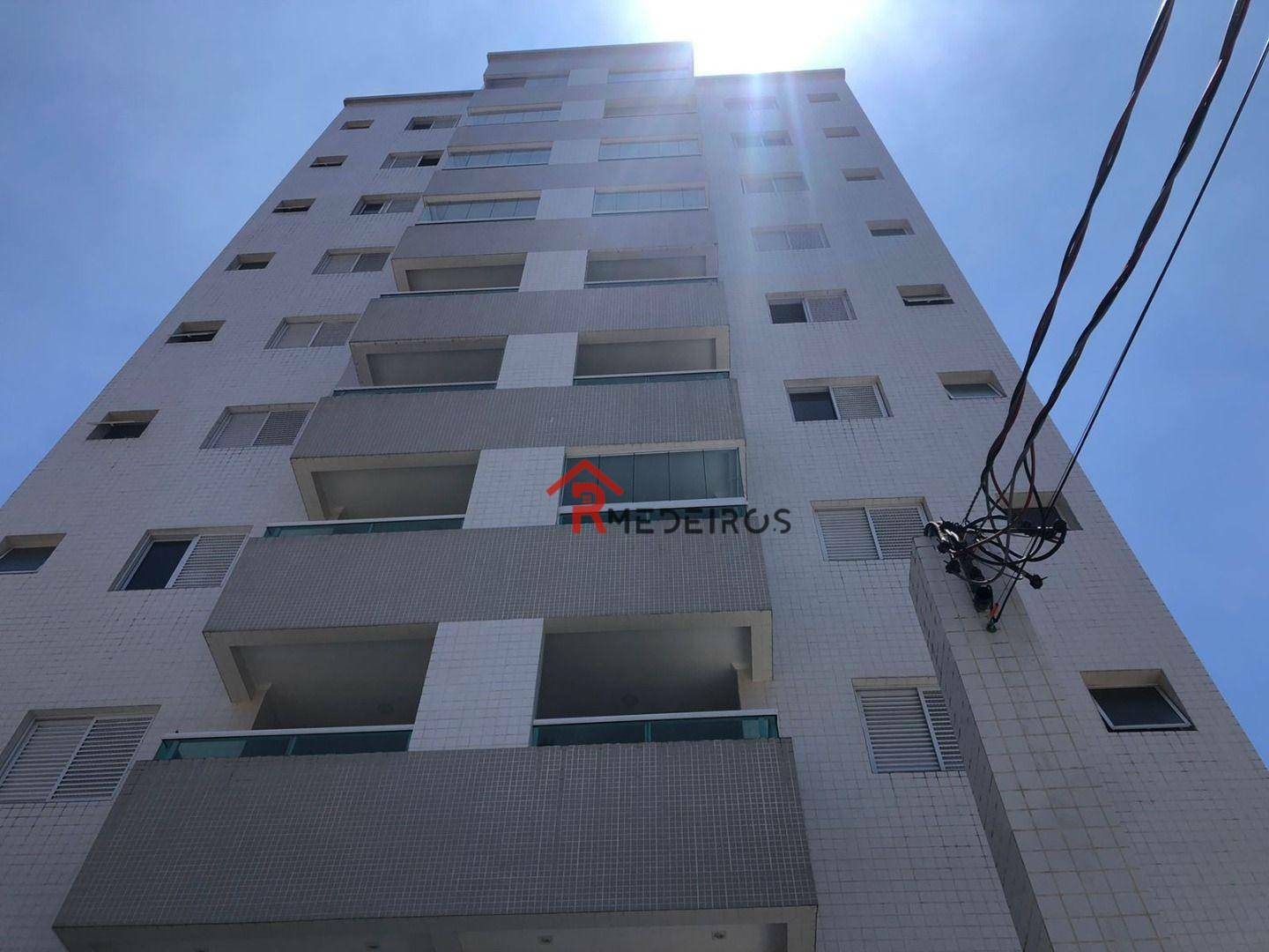 Apartamento à venda com 2 quartos, 64m² - Foto 1