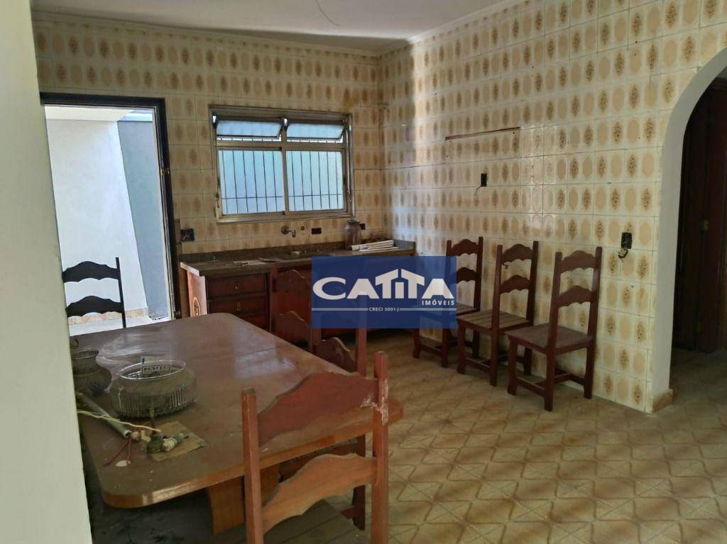 Casa à venda e aluguel com 2 quartos, 177m² - Foto 14