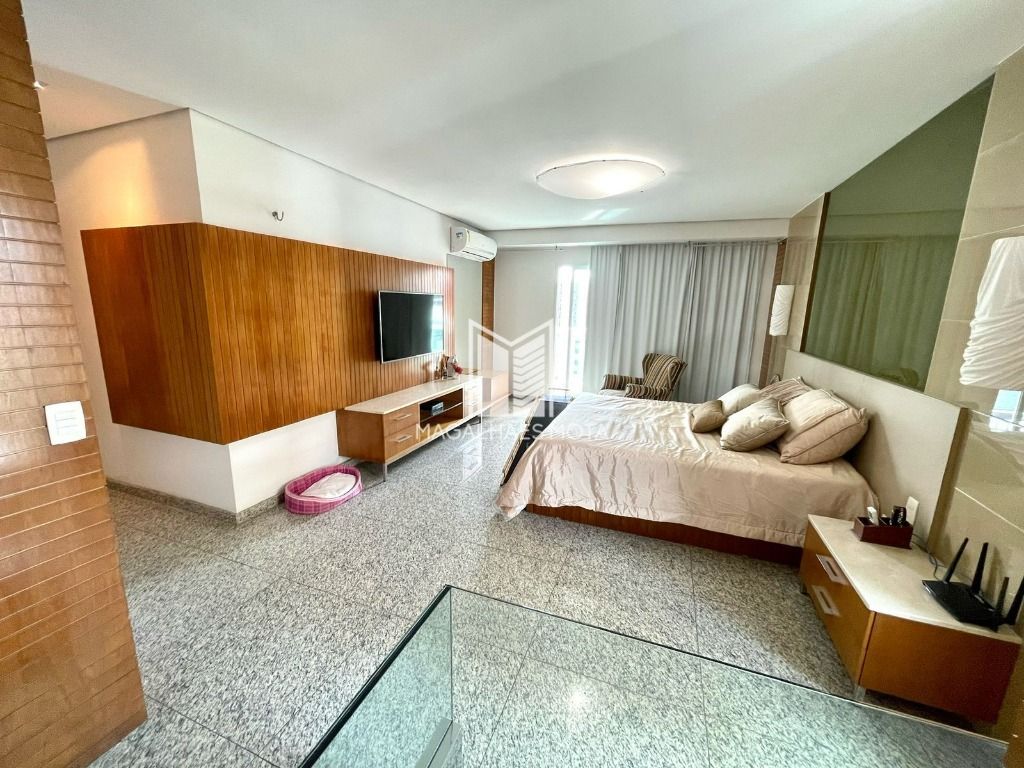 Apartamento à venda com 3 quartos, 315m² - Foto 15