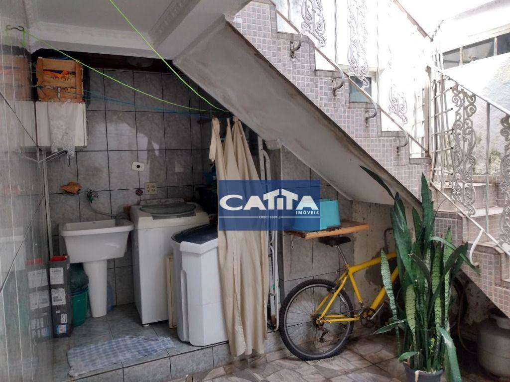 Sobrado à venda com 3 quartos, 200m² - Foto 13